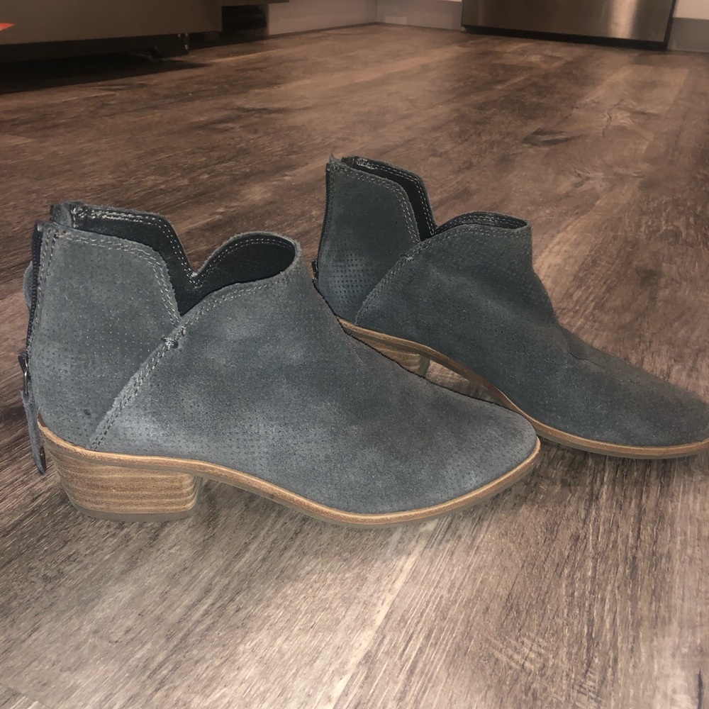 Dolce Vita Charcoal Gray Booties
